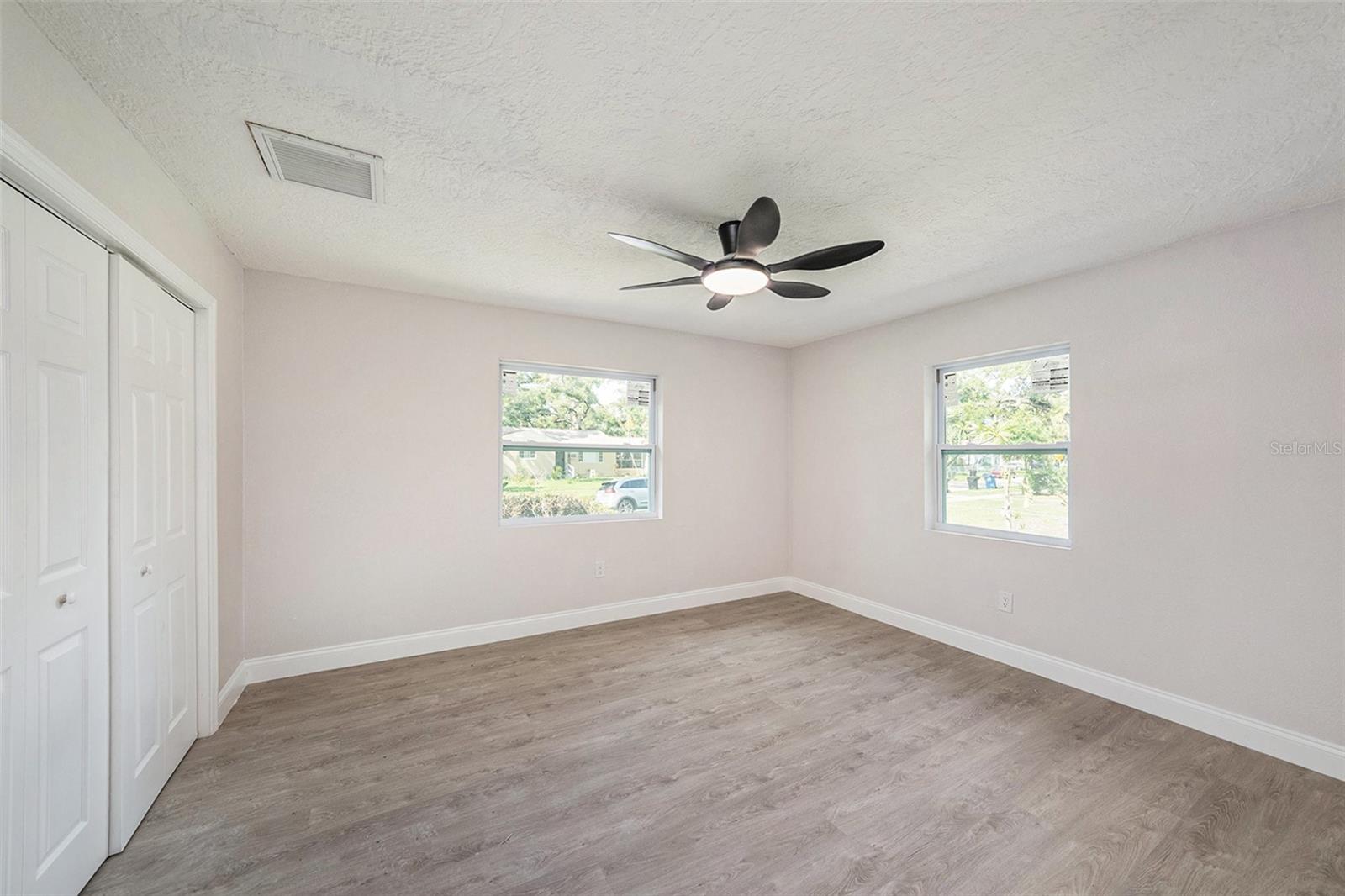 Image 12 of 28 For 780 28th Avenue S