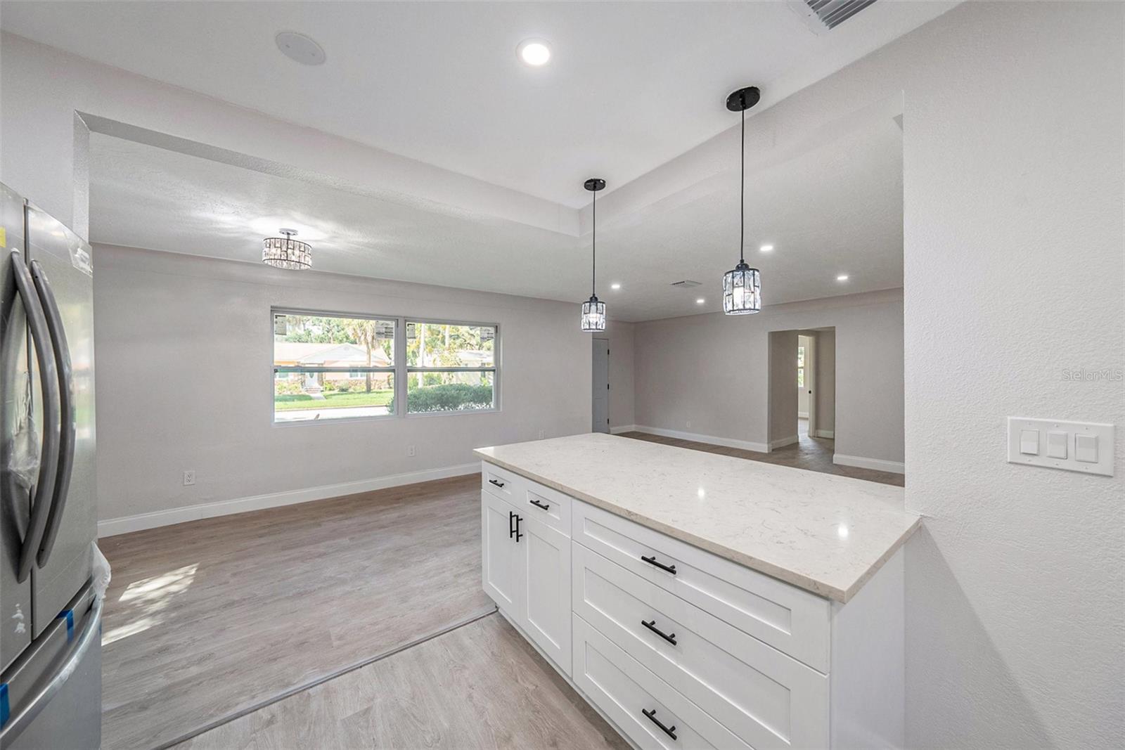 Image 17 of 28 For 780 28th Avenue S