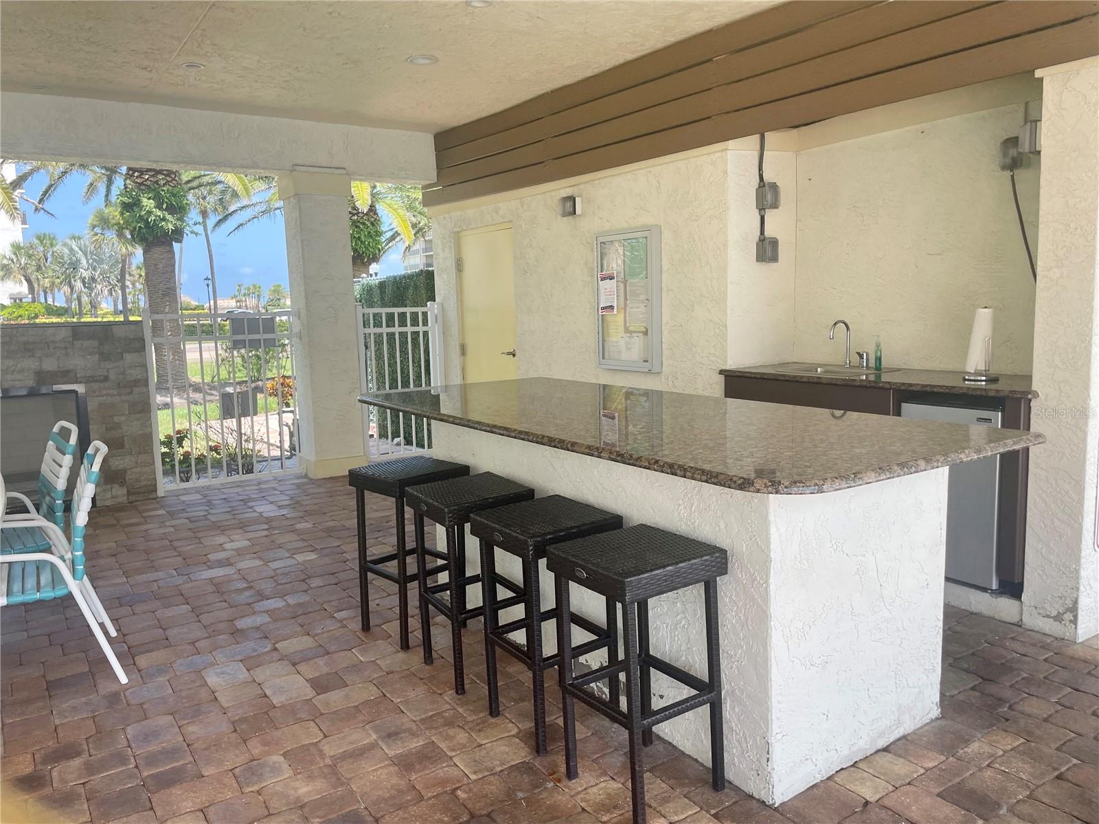 Image 36 of 42 For 1451 Gulf Boulevard 204