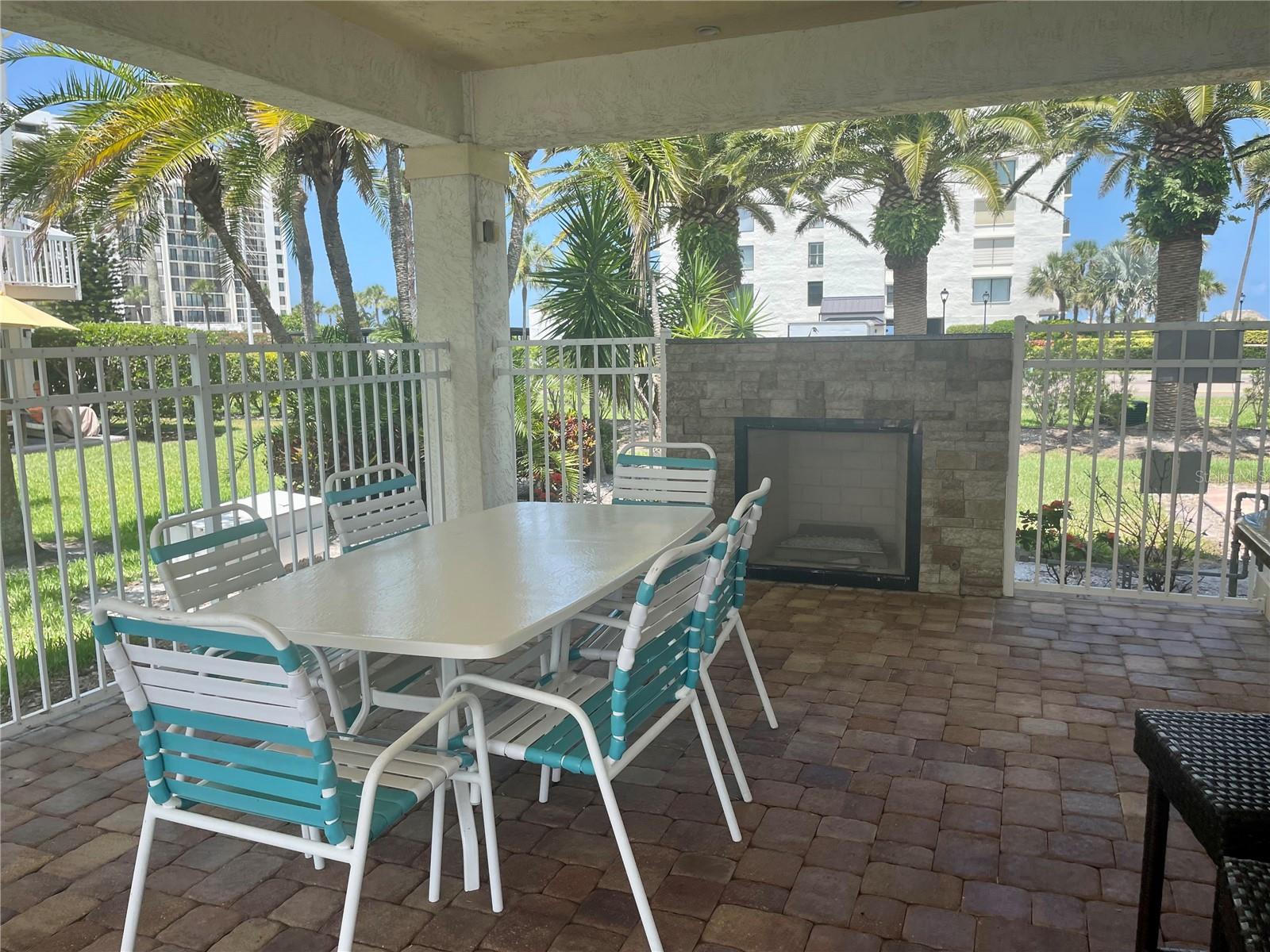 Image 38 of 42 For 1451 Gulf Boulevard 204