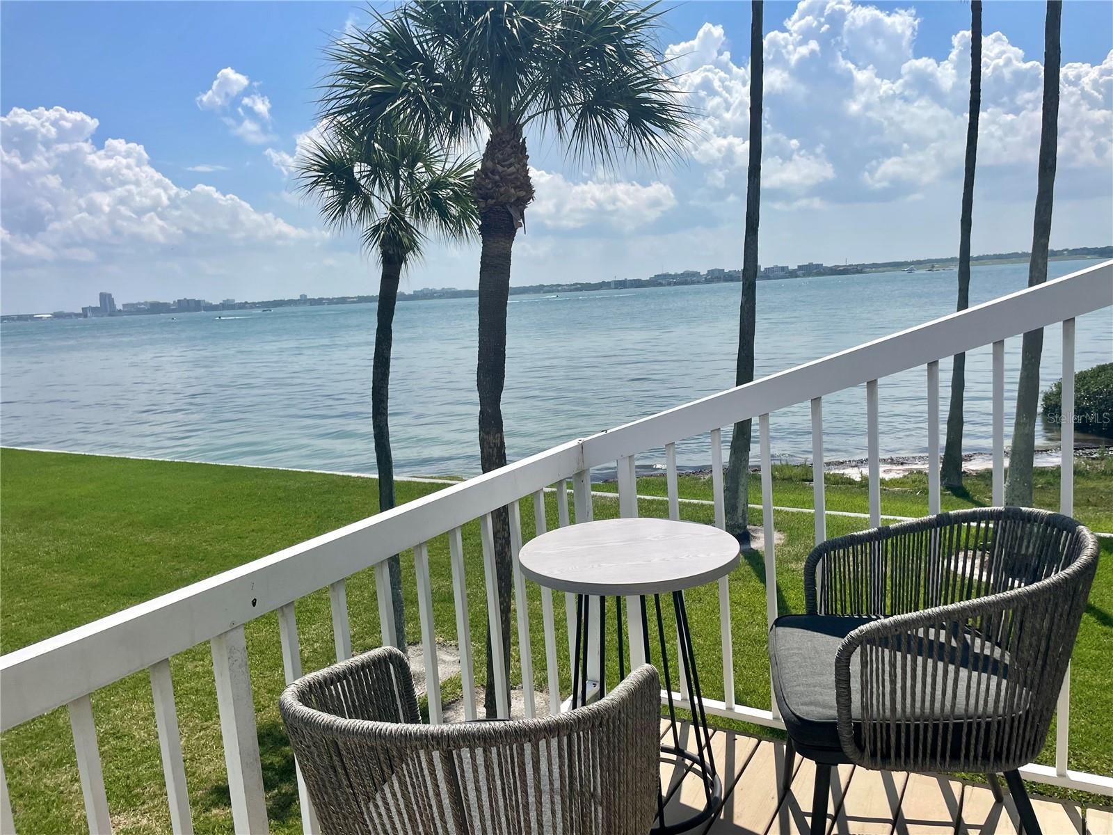Image 7 of 42 For 1451 Gulf Boulevard 204