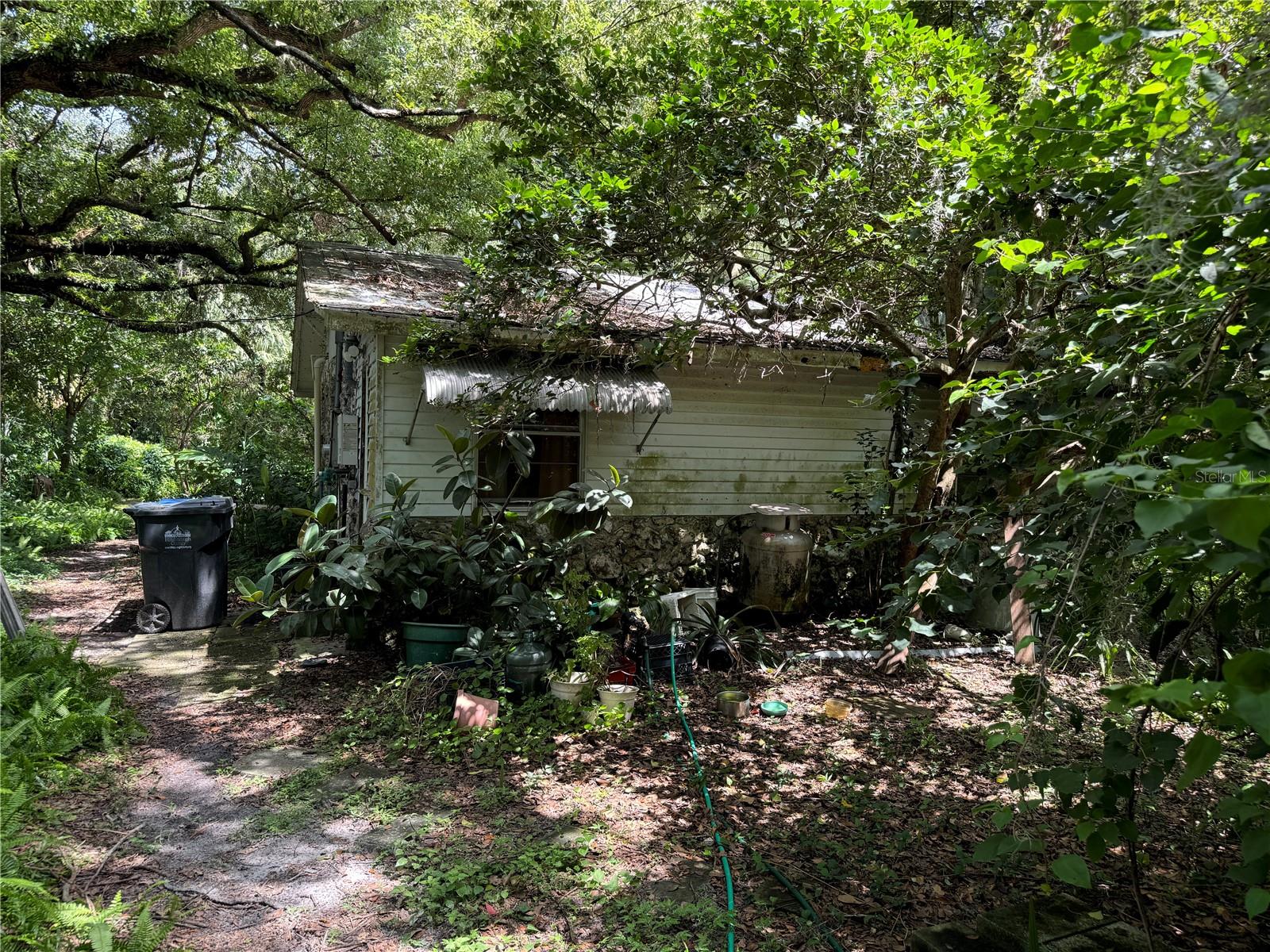 Image 9 of 14 For 8707 127th Avenue