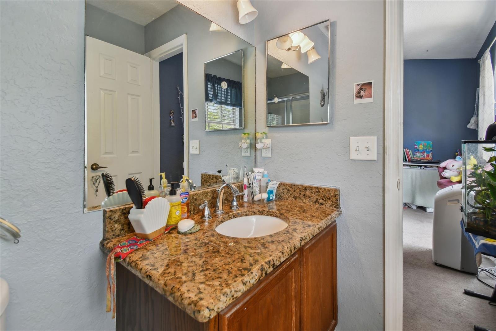 Image 33 of 60 For 5854 Red Cedar Lane