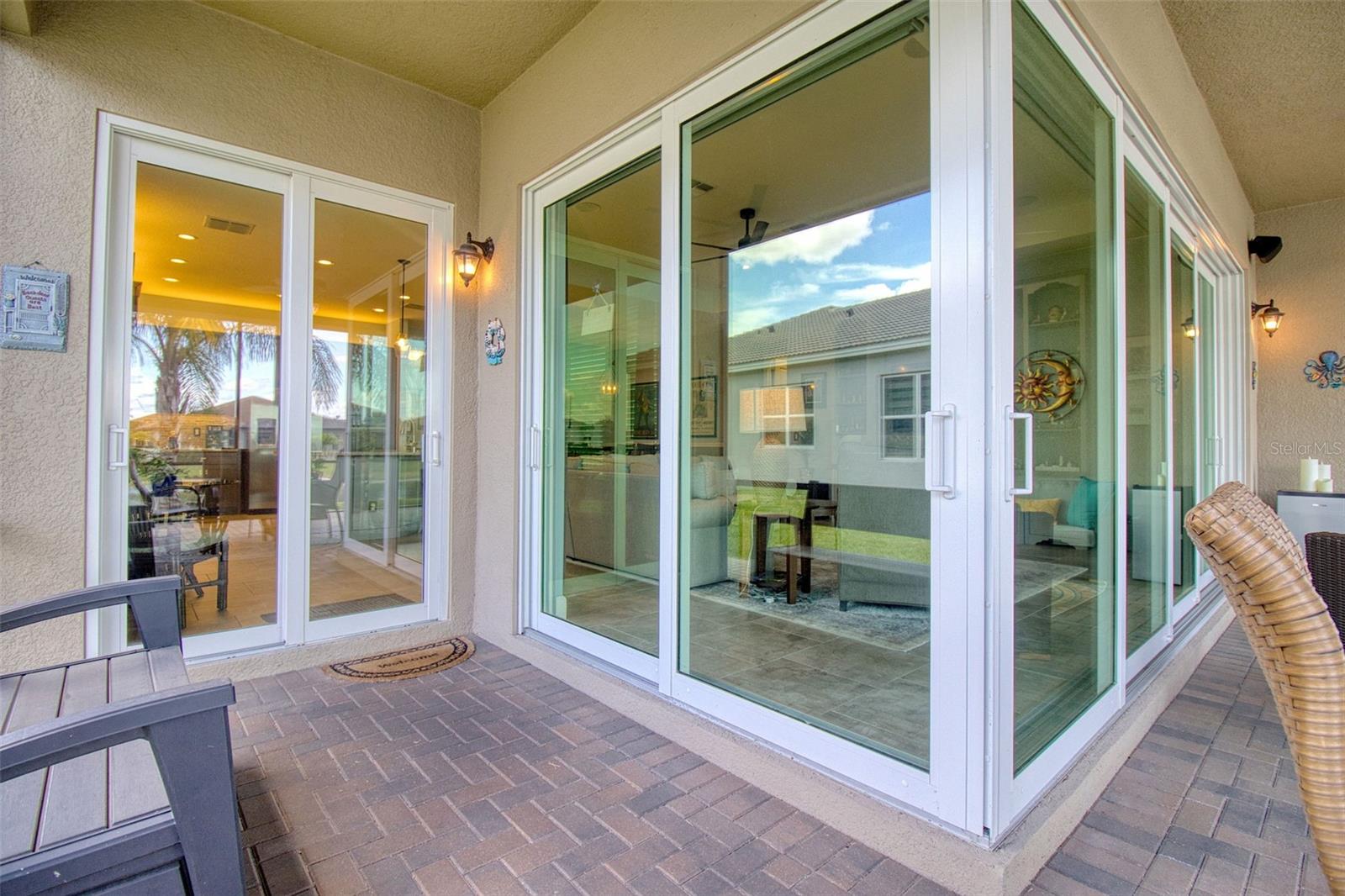 Listing photo id 43 for 4920 Sevilla Shores Drive