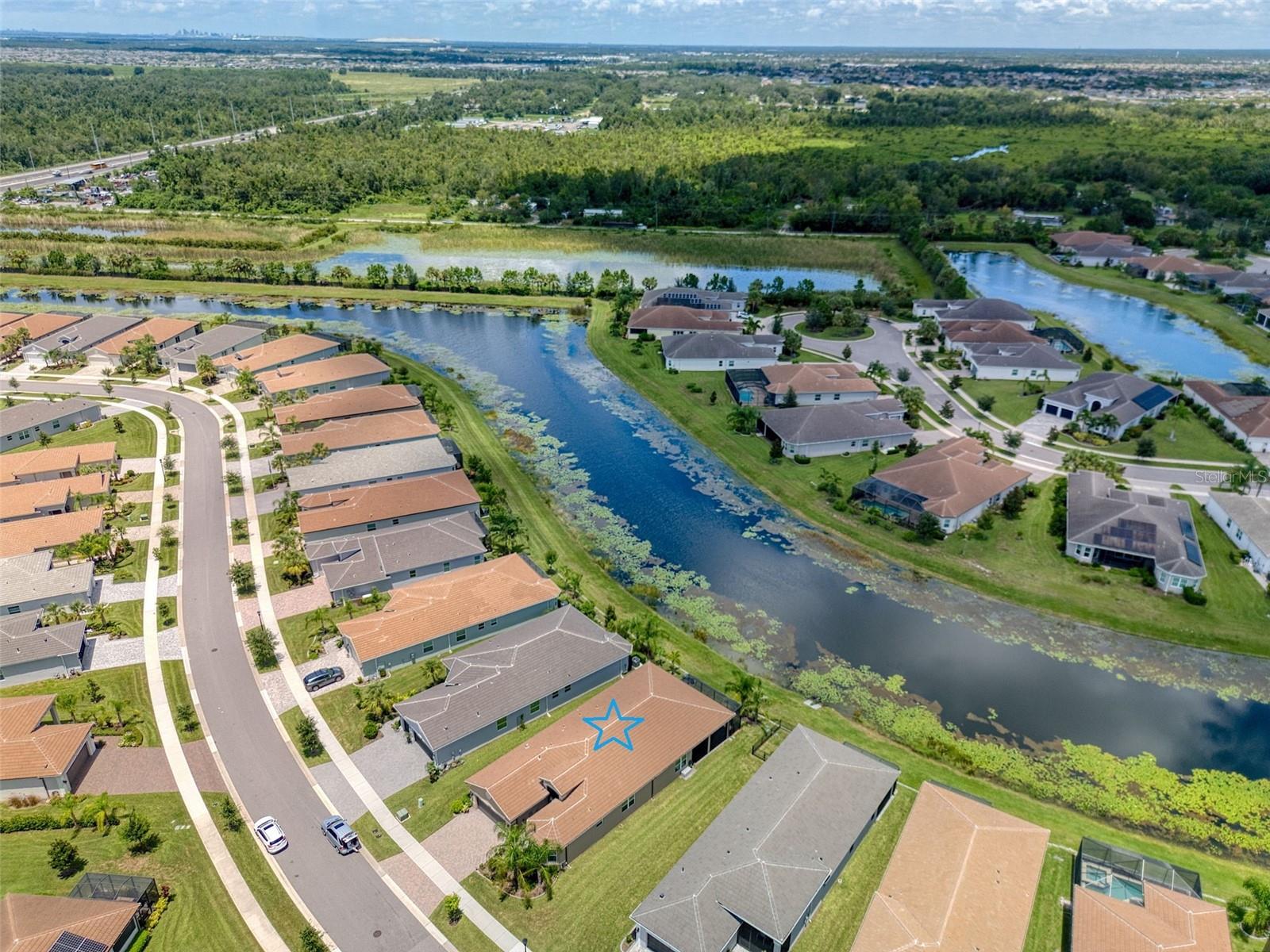 Listing photo id 58 for 4920 Sevilla Shores Drive