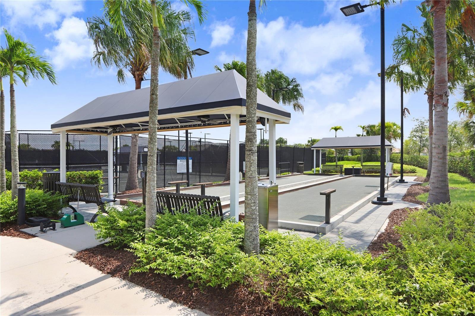Listing photo id 76 for 4920 Sevilla Shores Drive