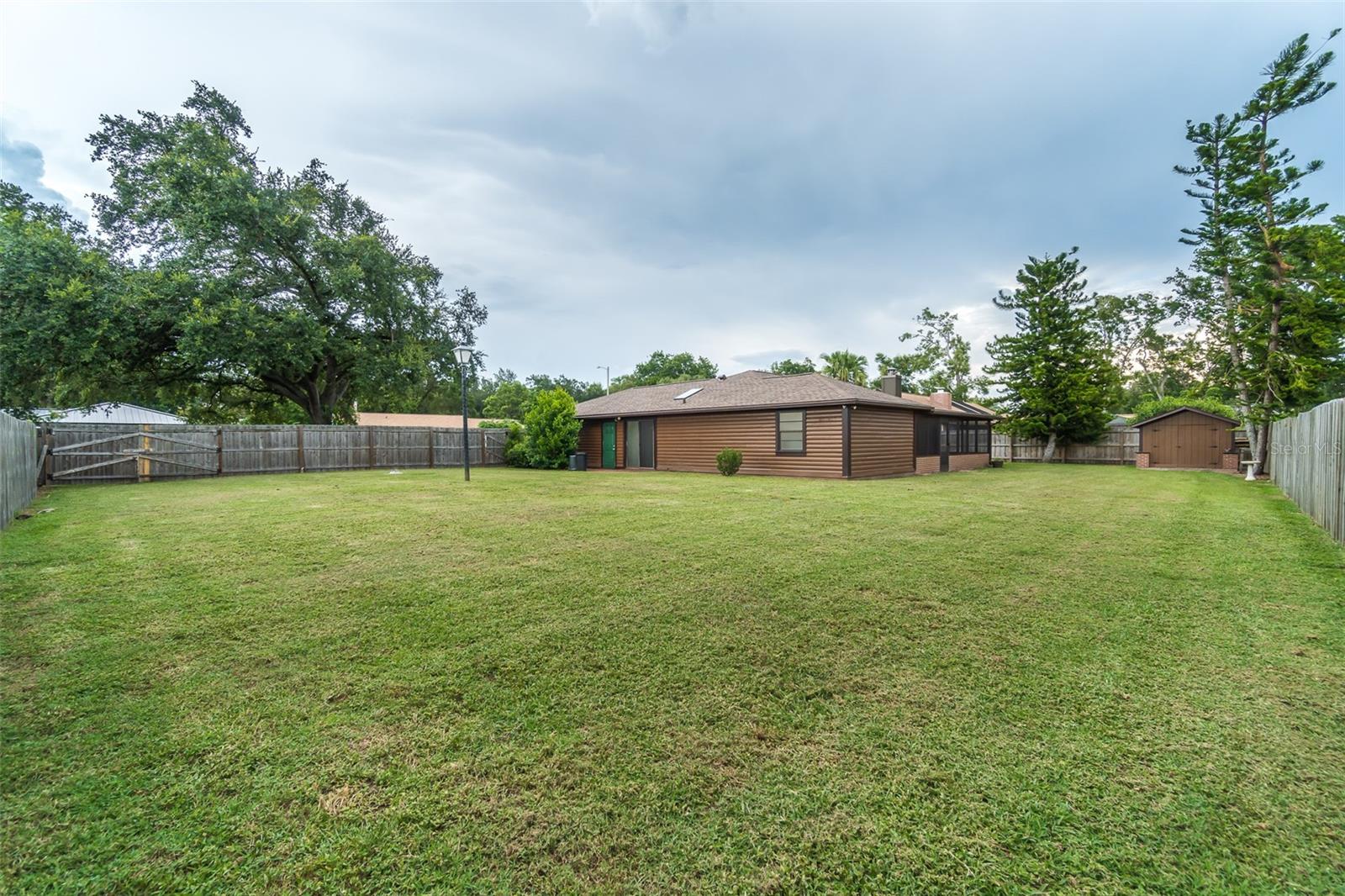 Image 24 of 25 For 4107 Robin Way