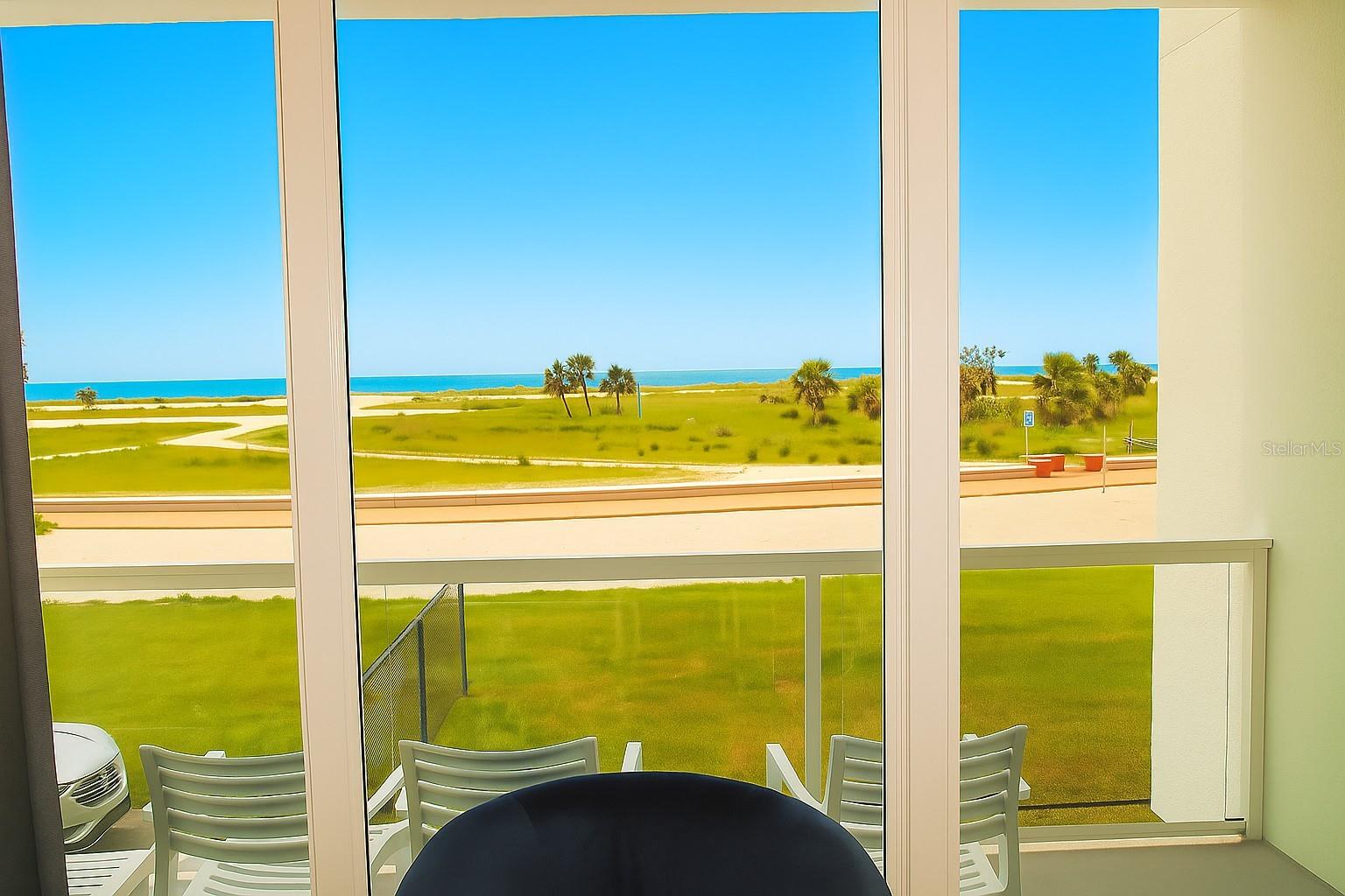 Image 10 of 35 For 11500 Gulf Boulevard 201