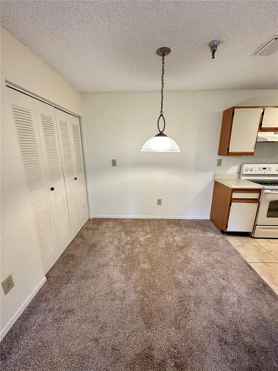 Image 5 of 13 For 10265 Gandy Boulevard N 909