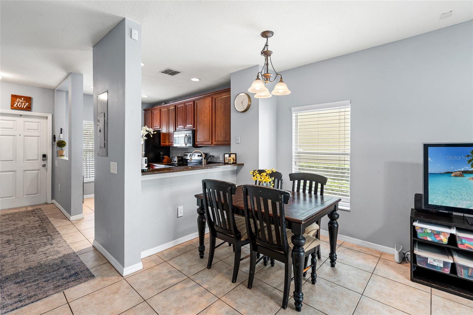 Image 10 of 35 For 8514 Brushleaf Way