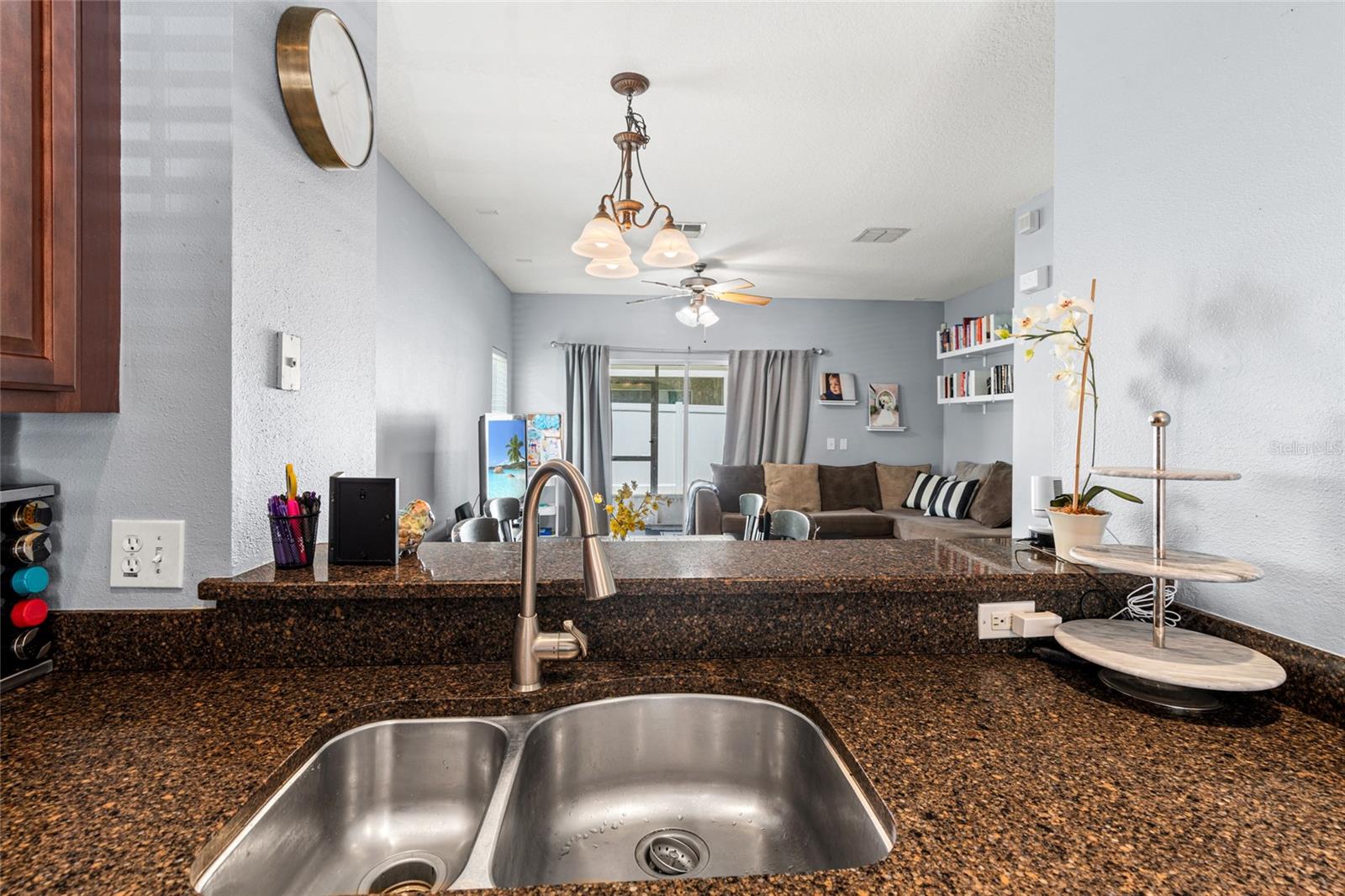 Image 8 of 35 For 8514 Brushleaf Way