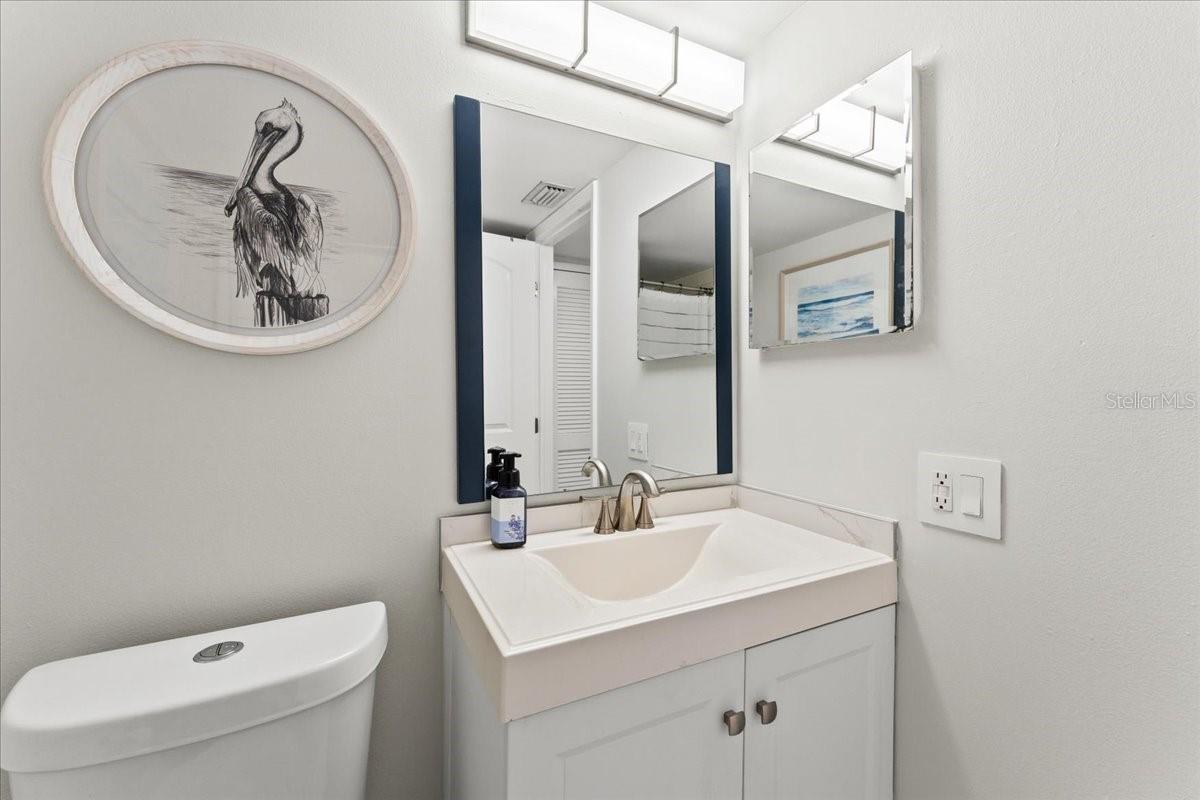 Image 12 of 20 For 125 5th Avenue Ne 320