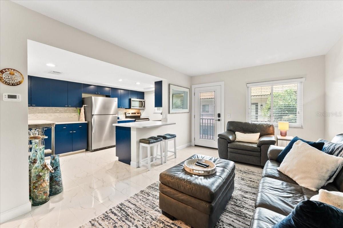 Image 6 of 20 For 125 5th Avenue Ne 320
