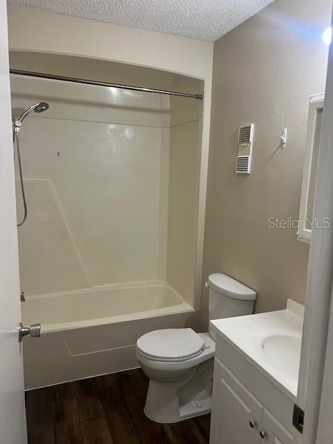 Image 14 of 20 For 14428 Reuter Strasse Circle 2