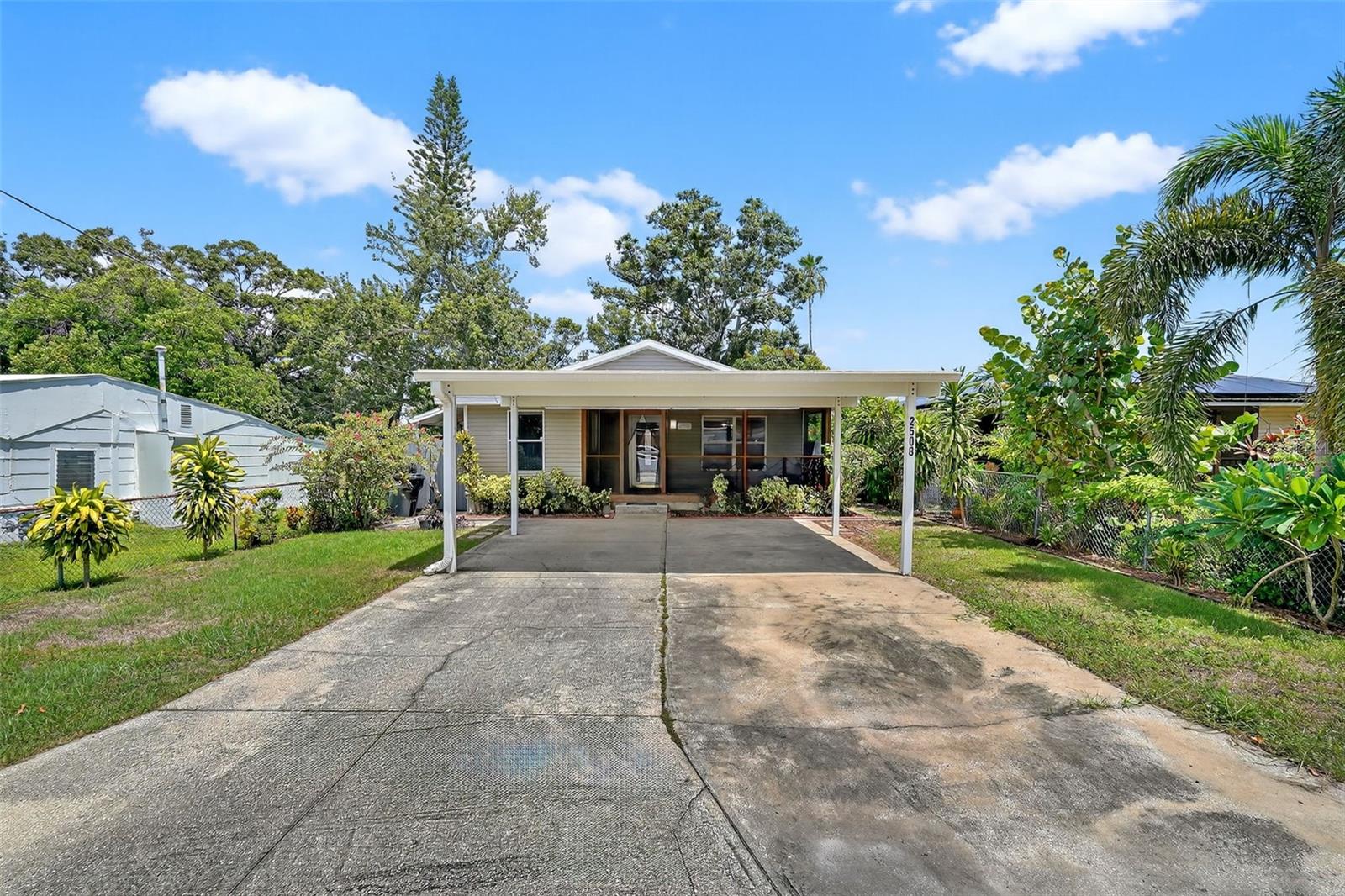 Image 9 of 58 For 2508 42nd Avenue N