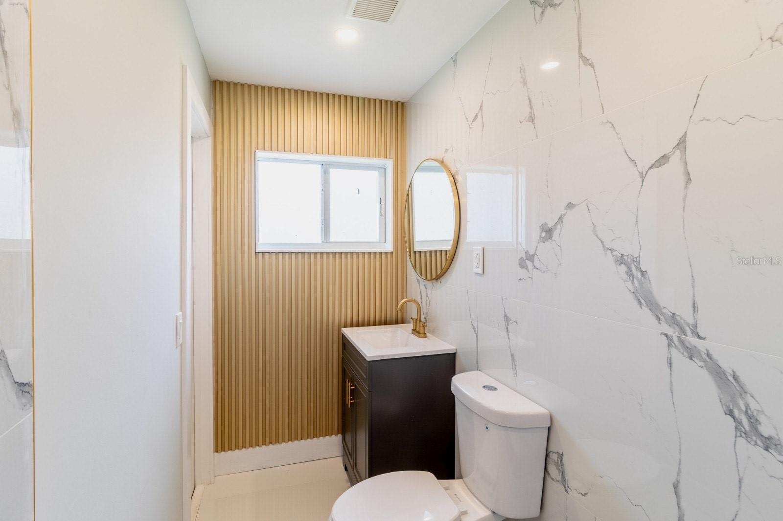 Image 12 of 45 For 1501 Julian Lane Drive