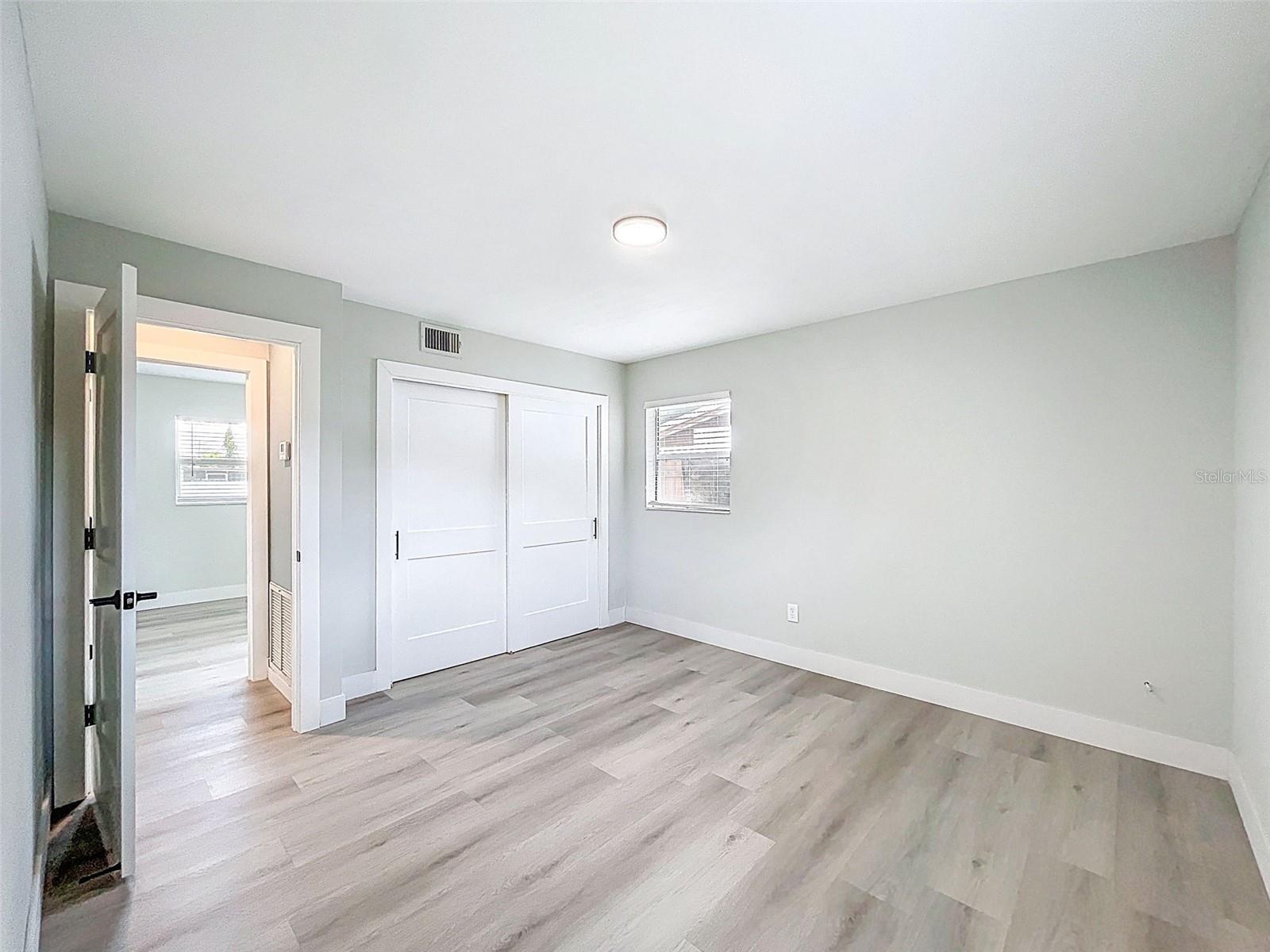 Image 14 of 45 For 1501 Julian Lane Drive
