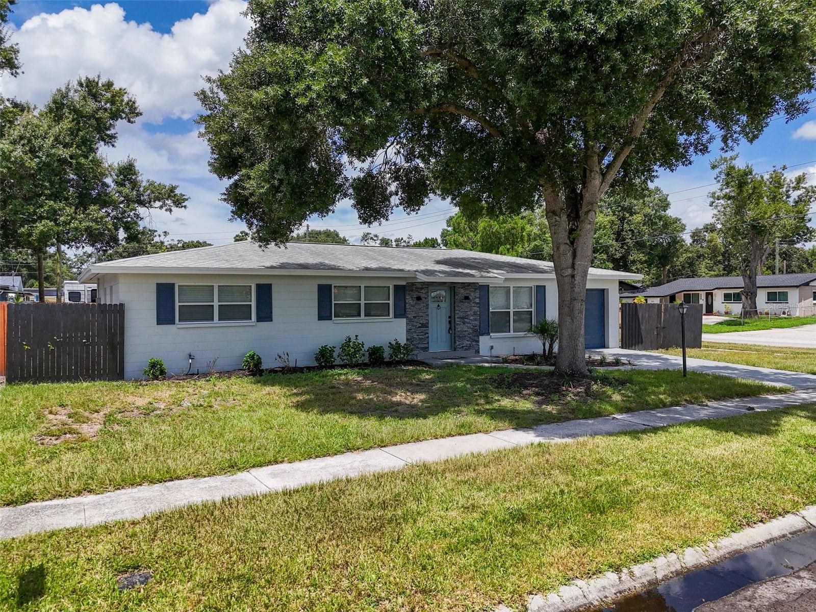 Image 31 of 45 For 1501 Julian Lane Drive