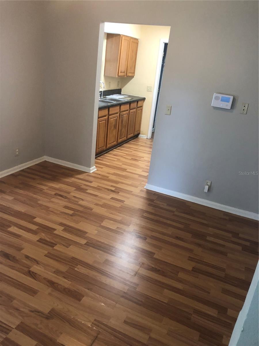 Image 6 of 14 For 3220 Deerfield Drive