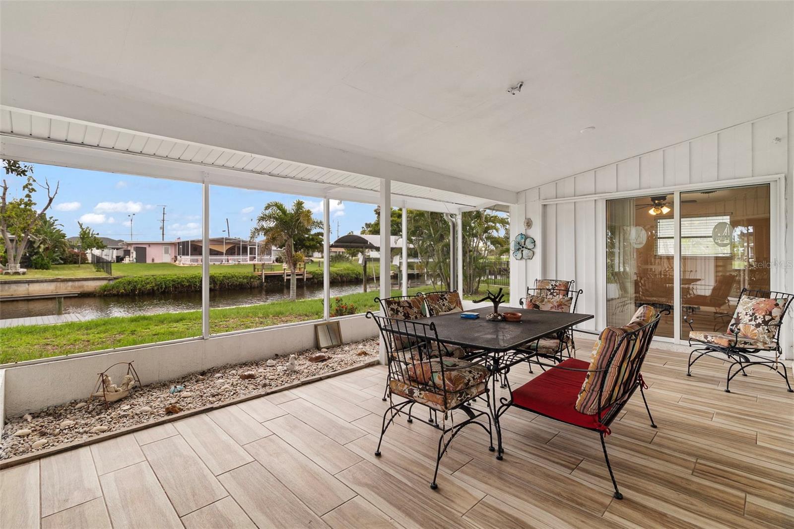 Image 24 of 43 For 138 Dowling Avenue Ne