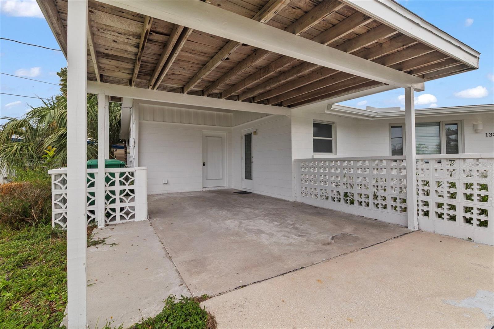 Image 34 of 43 For 138 Dowling Avenue Ne