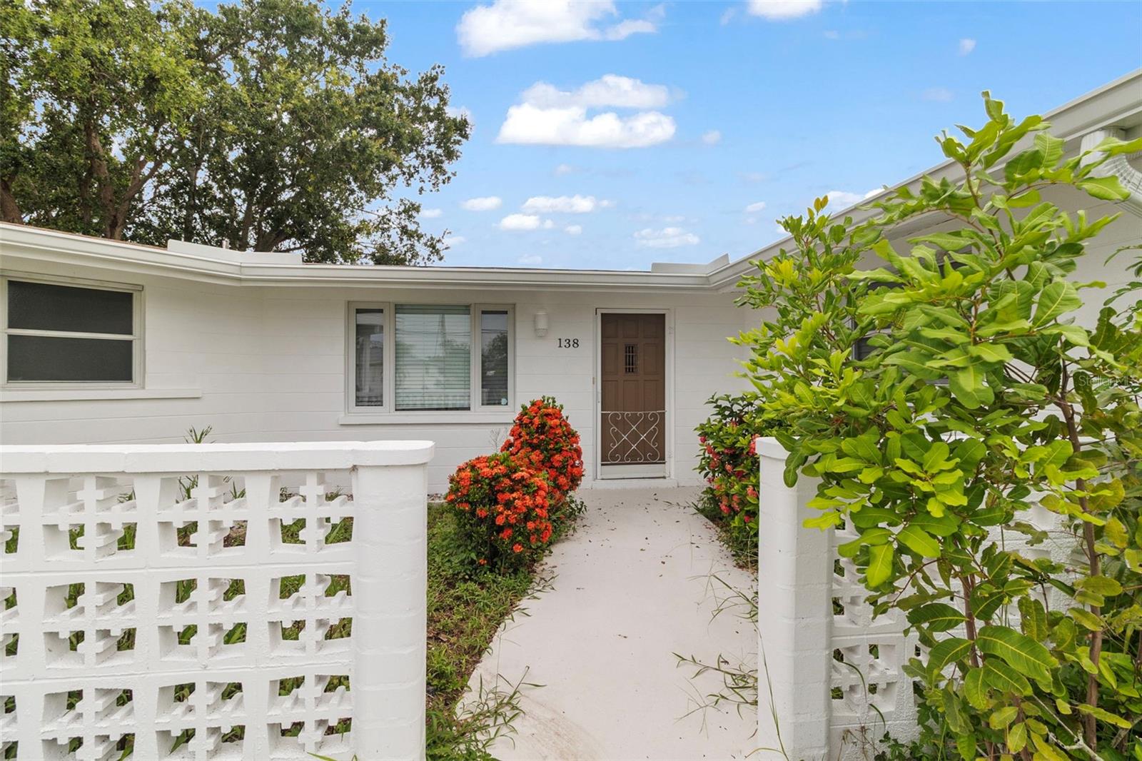 Image 35 of 43 For 138 Dowling Avenue Ne