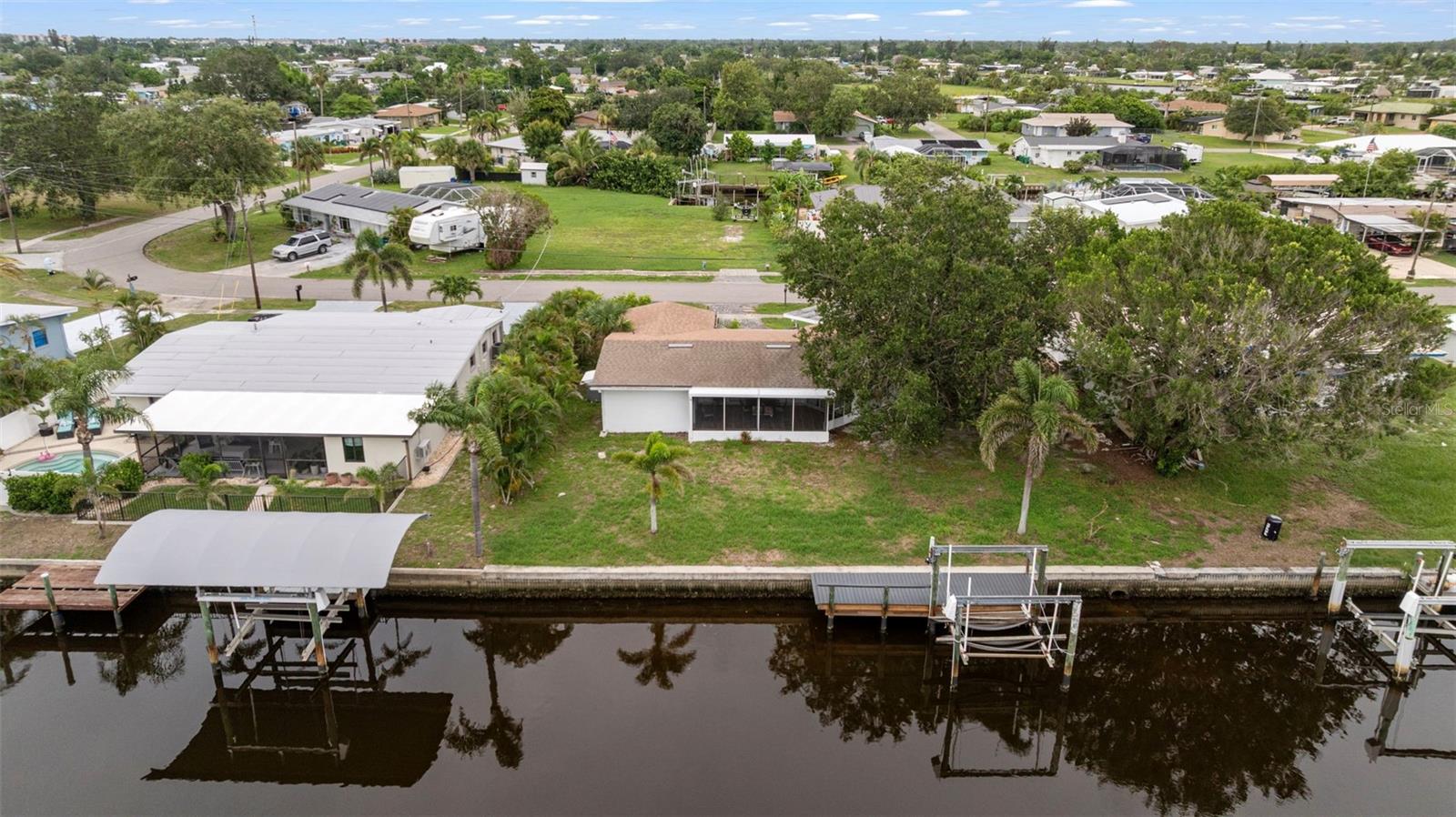 Image 39 of 43 For 138 Dowling Avenue Ne