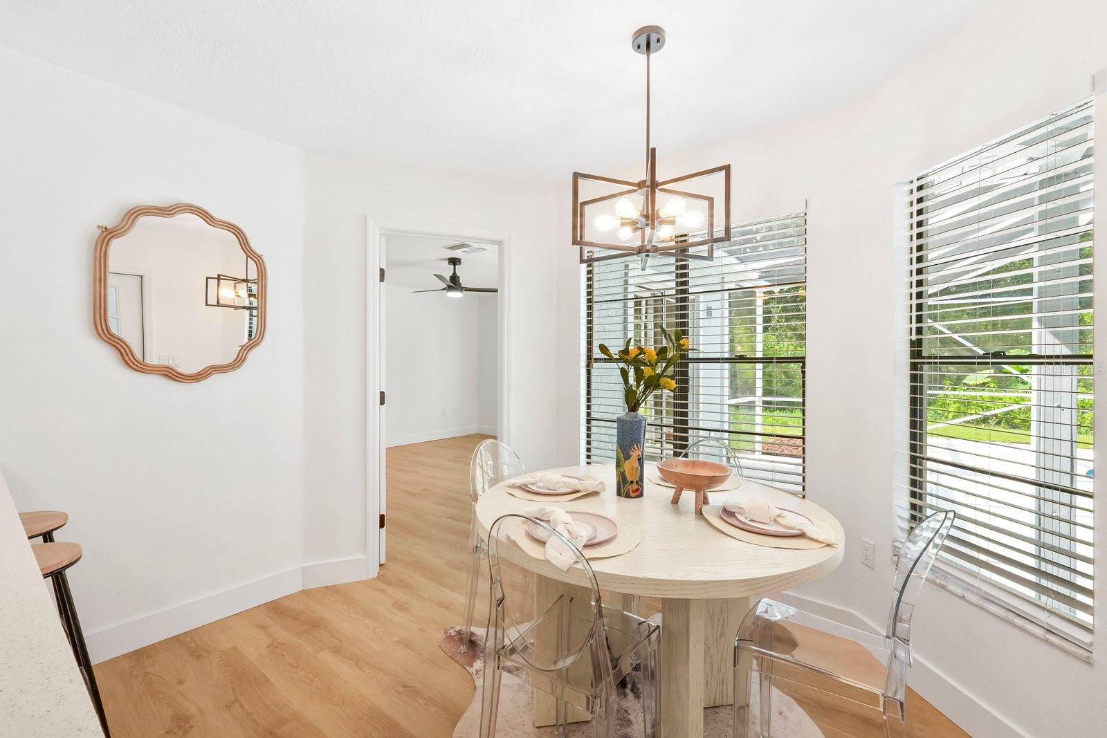 Image 18 of 33 For 7119 Hummingbird Lane