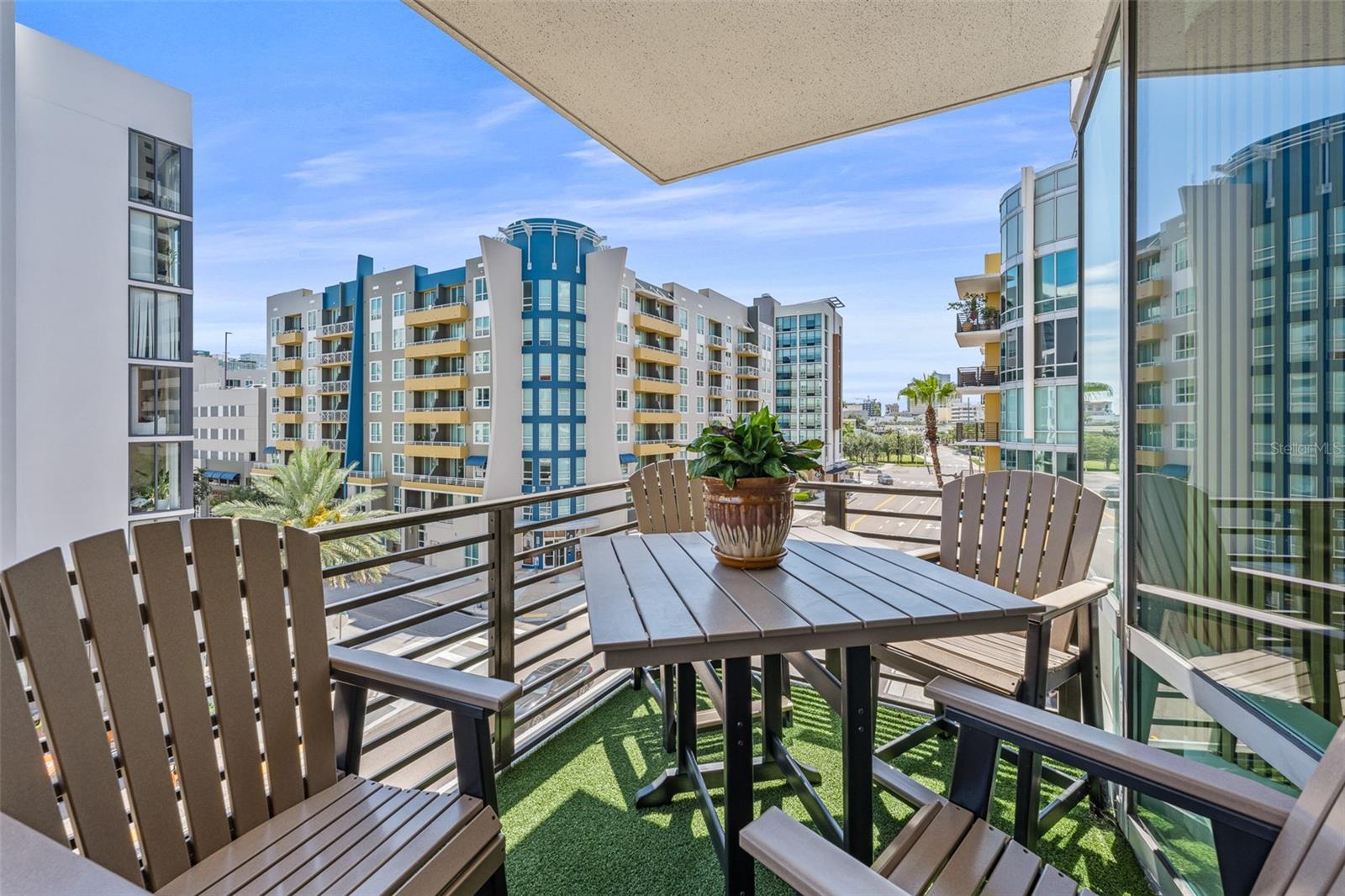 Image 18 of 42 For 1208 Kennedy Boulevard 410