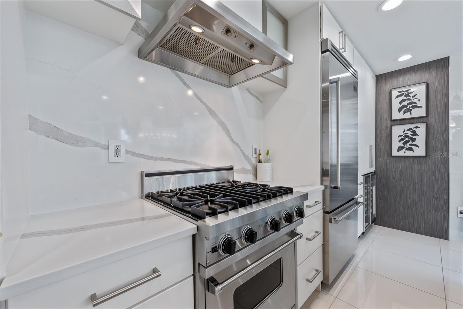 Image 9 of 42 For 1208 Kennedy Boulevard 410