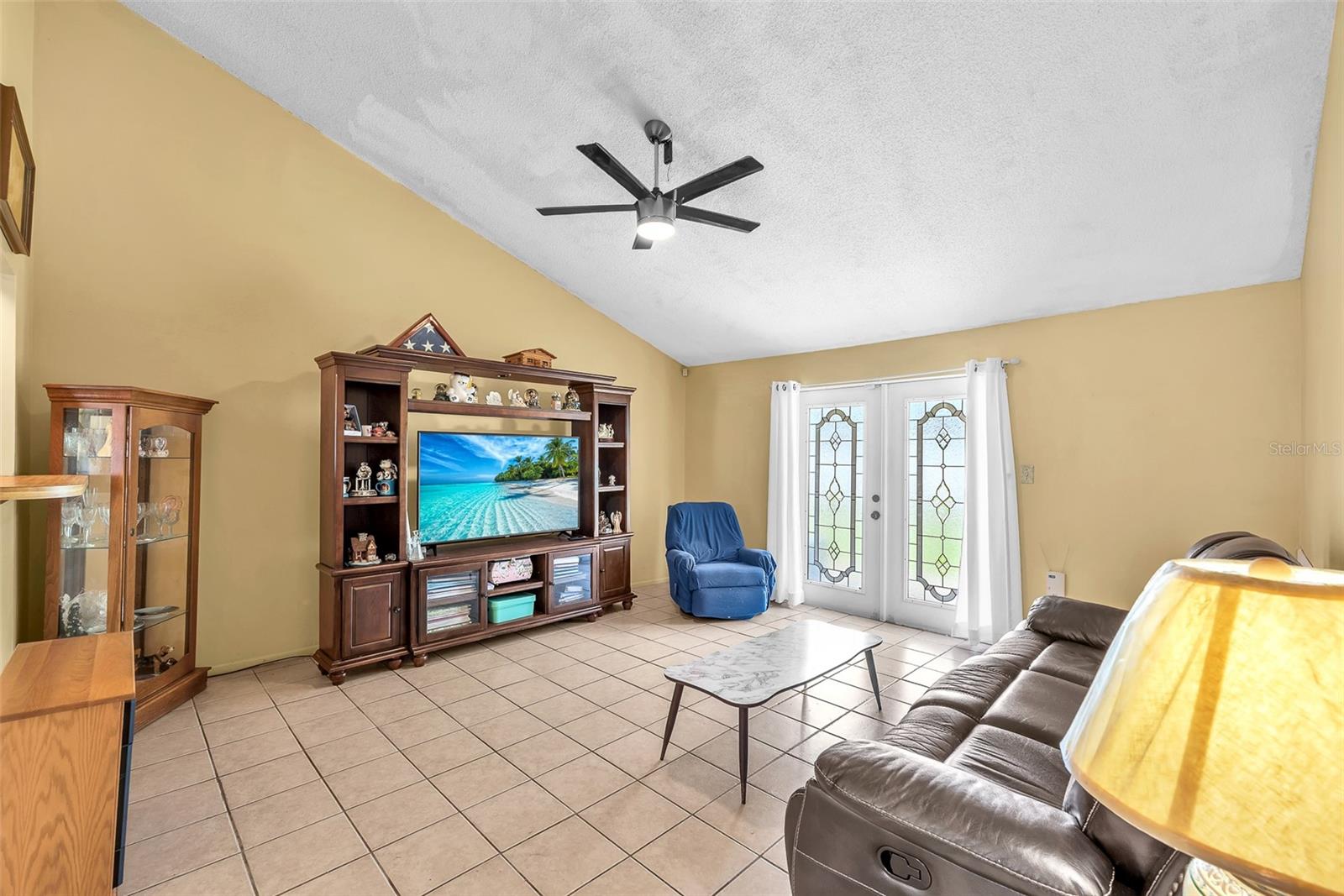Image 7 of 19 For 3617 Coppertree Circle