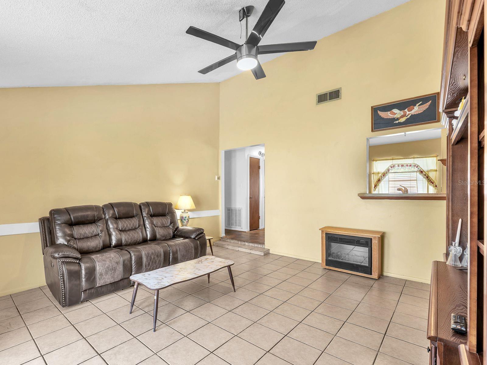 Image 9 of 19 For 3617 Coppertree Circle