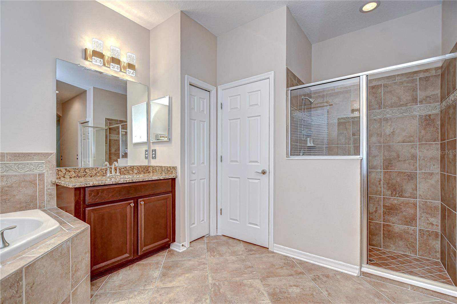 Image 19 of 33 For 10212 Holland Road