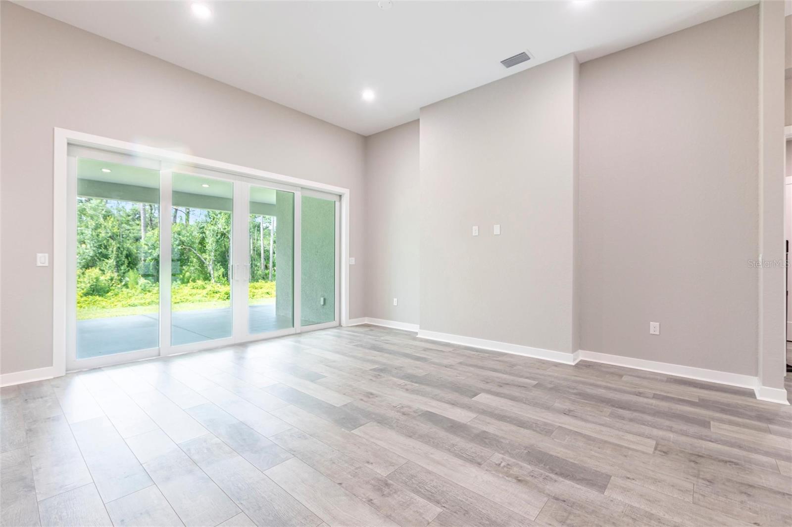 Image 6 of 44 For 3493 Elkrem Avenue