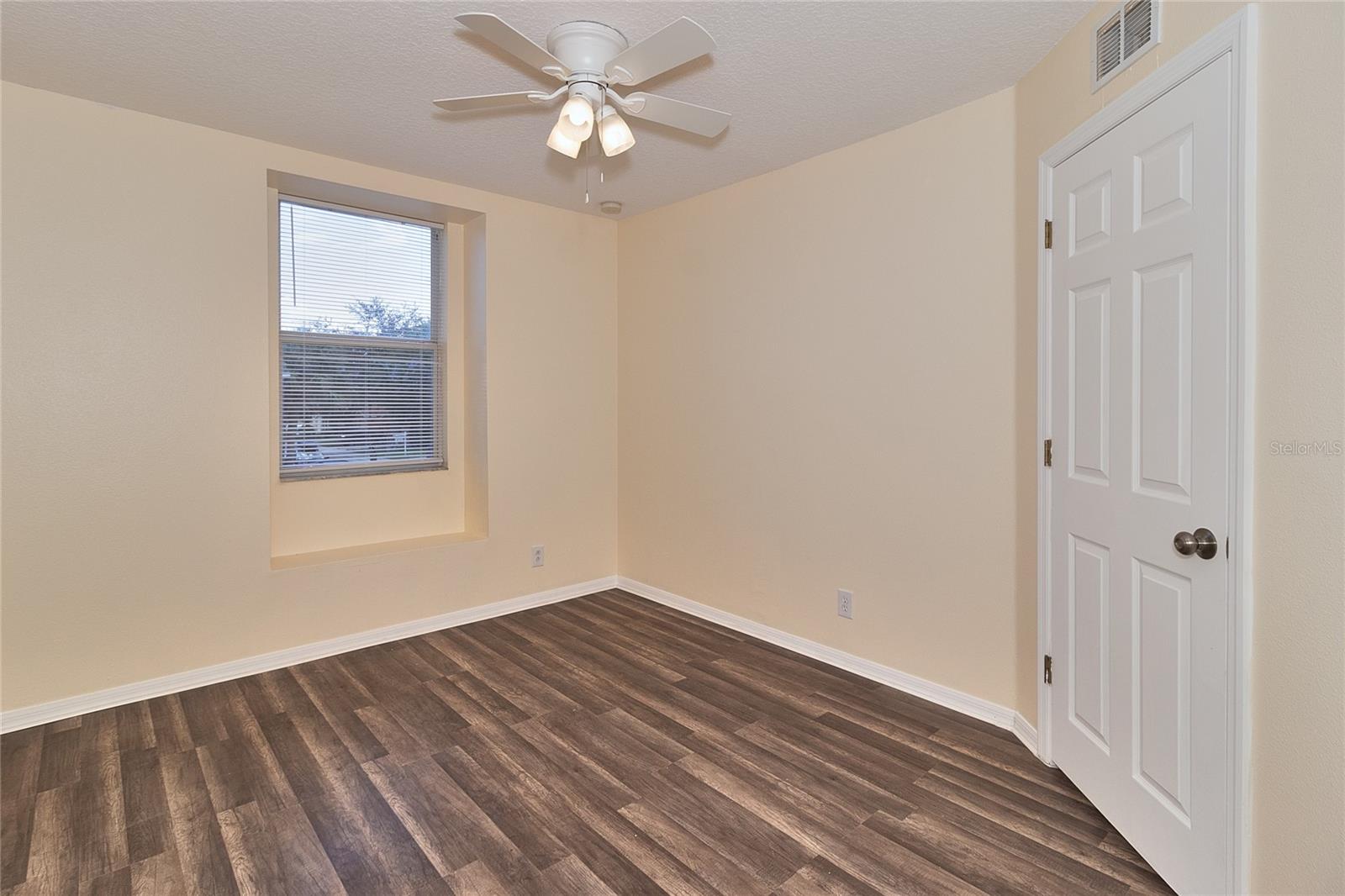 Image 18 of 49 For 2520 Colony Reed Lane