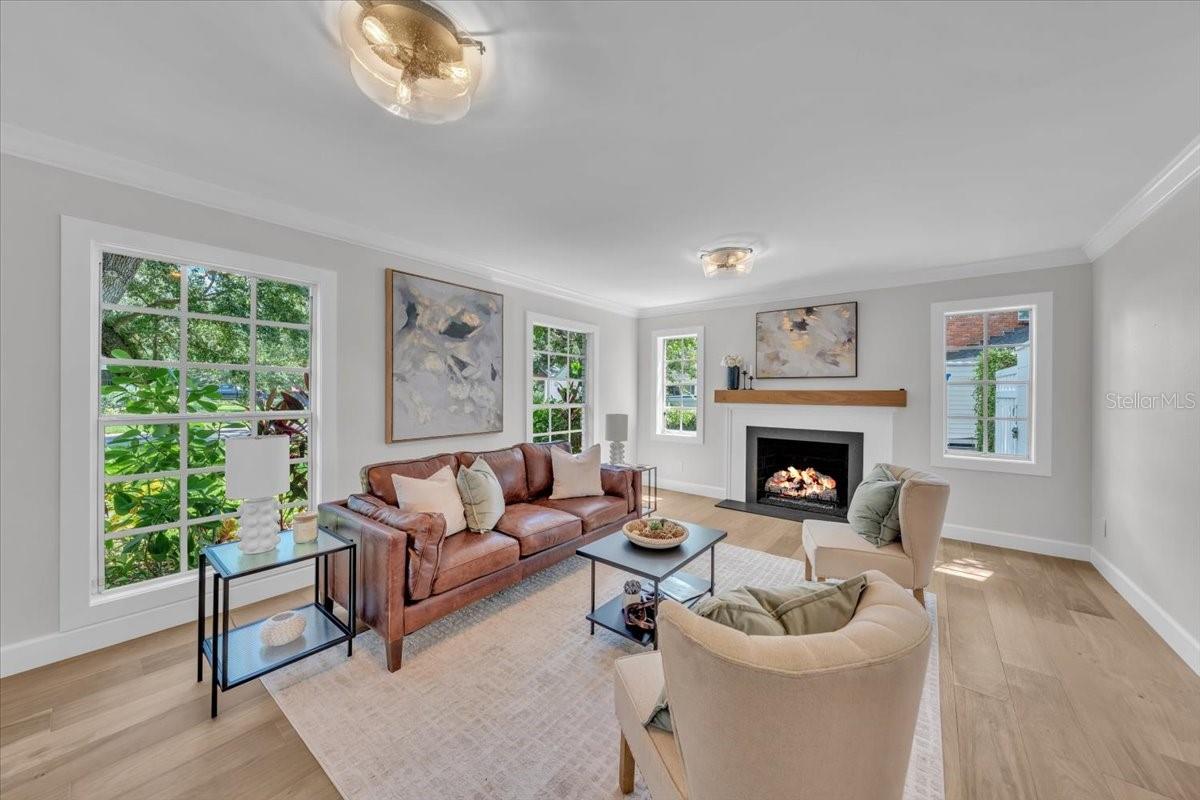 Image 18 of 49 For 4512 Ferncroft Circle