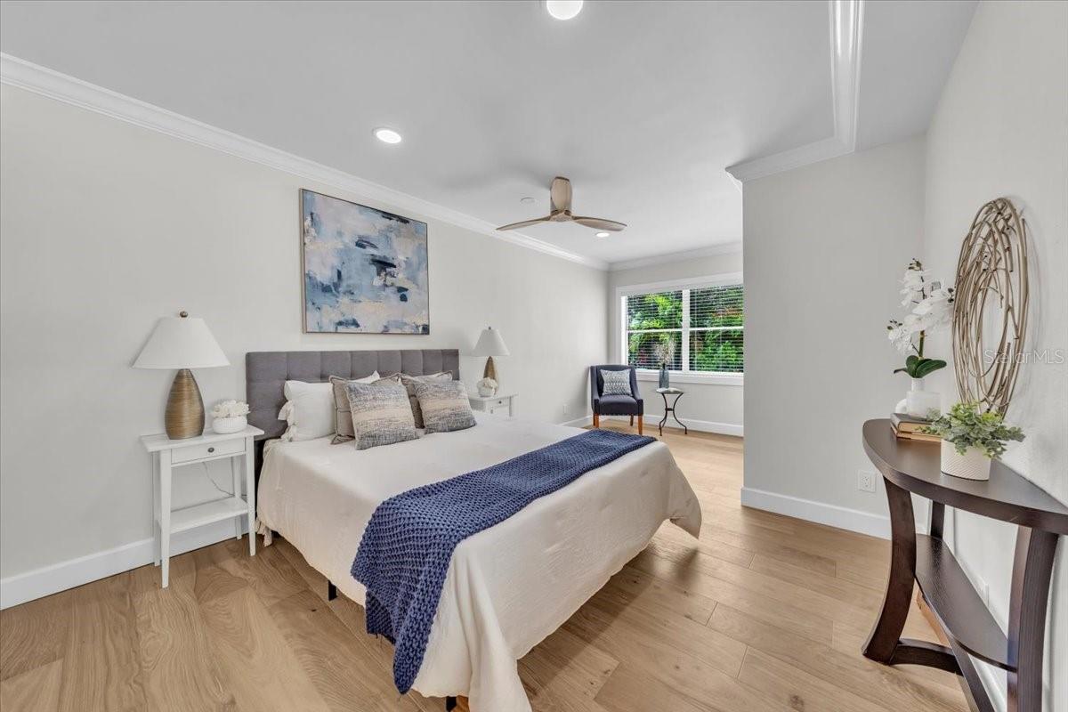 Image 27 of 49 For 4512 Ferncroft Circle