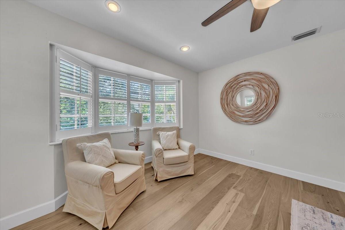 Image 34 of 49 For 4512 Ferncroft Circle