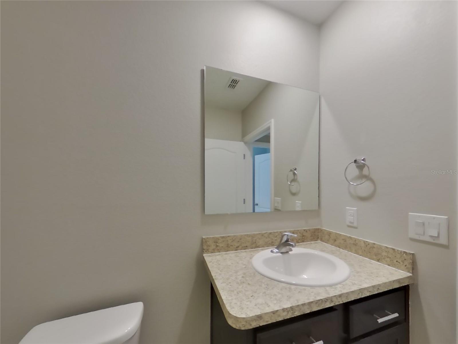Image 17 of 18 For 5994 Churchill Square Way