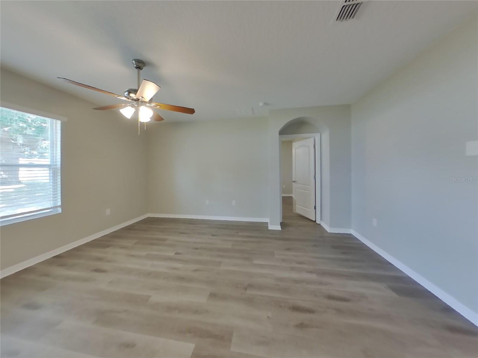 Image 2 of 18 For 5994 Churchill Square Way