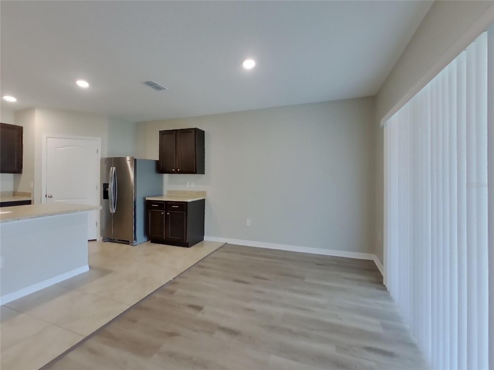 Image 5 of 18 For 5994 Churchill Square Way