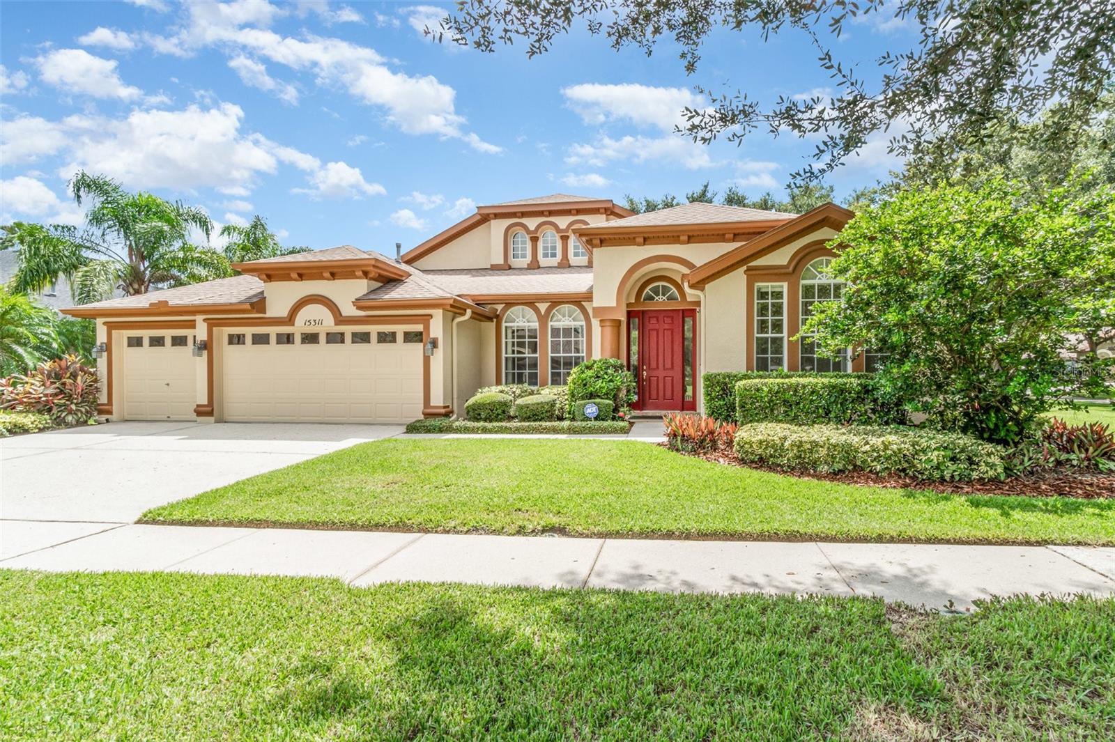Details for 15311 Vireoglen Lane, LITHIA, FL 33547