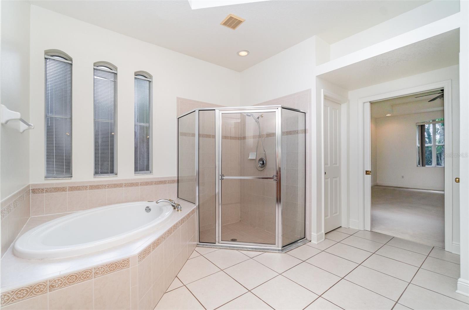 Image 14 of 30 For 15311 Vireoglen Lane