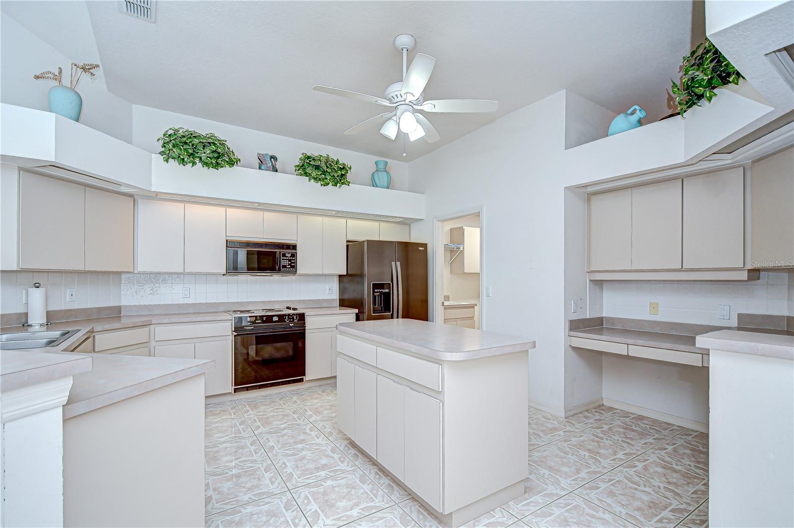 Image 13 of 44 For 2245 Eagle Bluff Drive
