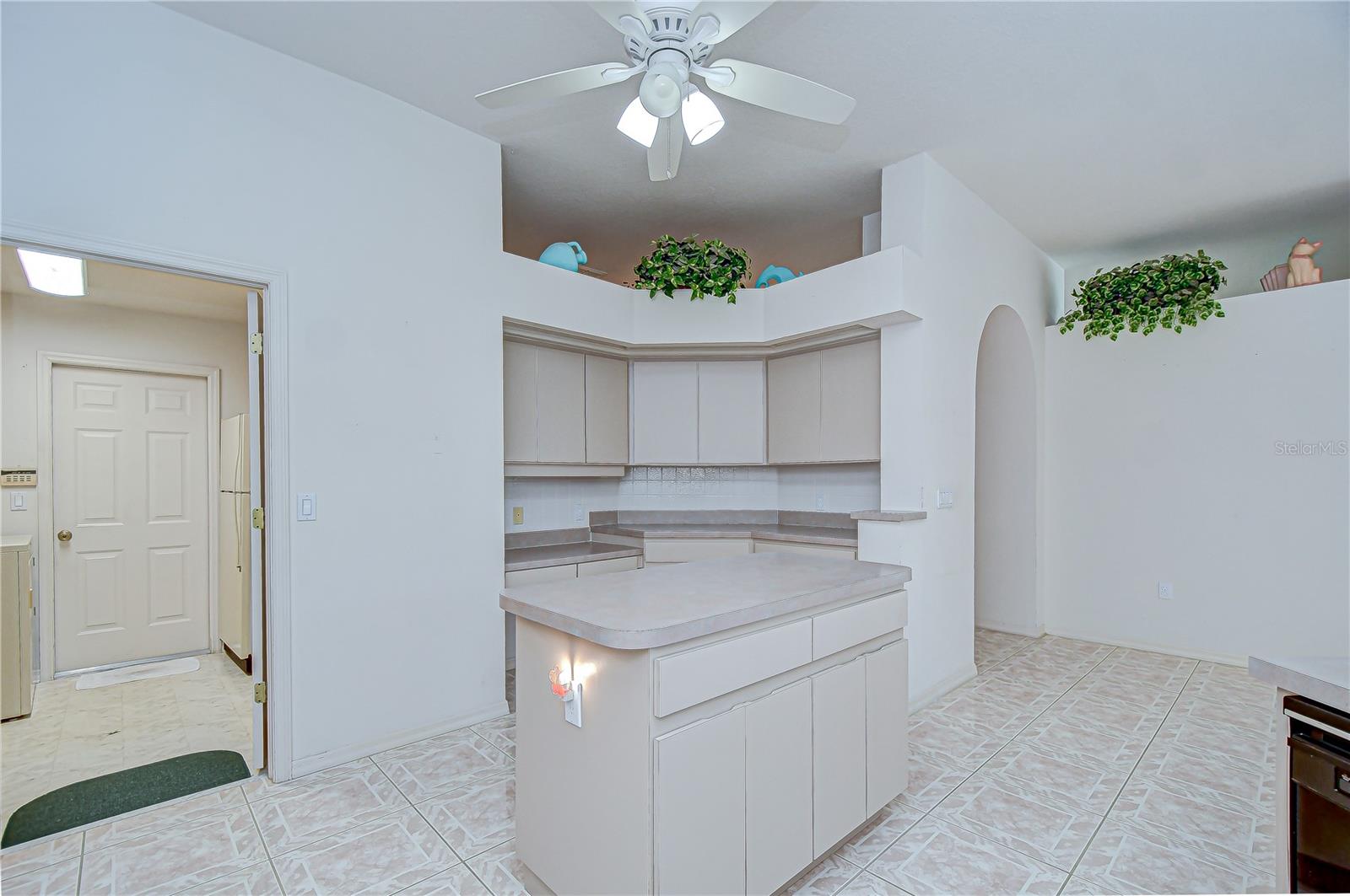 Image 14 of 44 For 2245 Eagle Bluff Drive