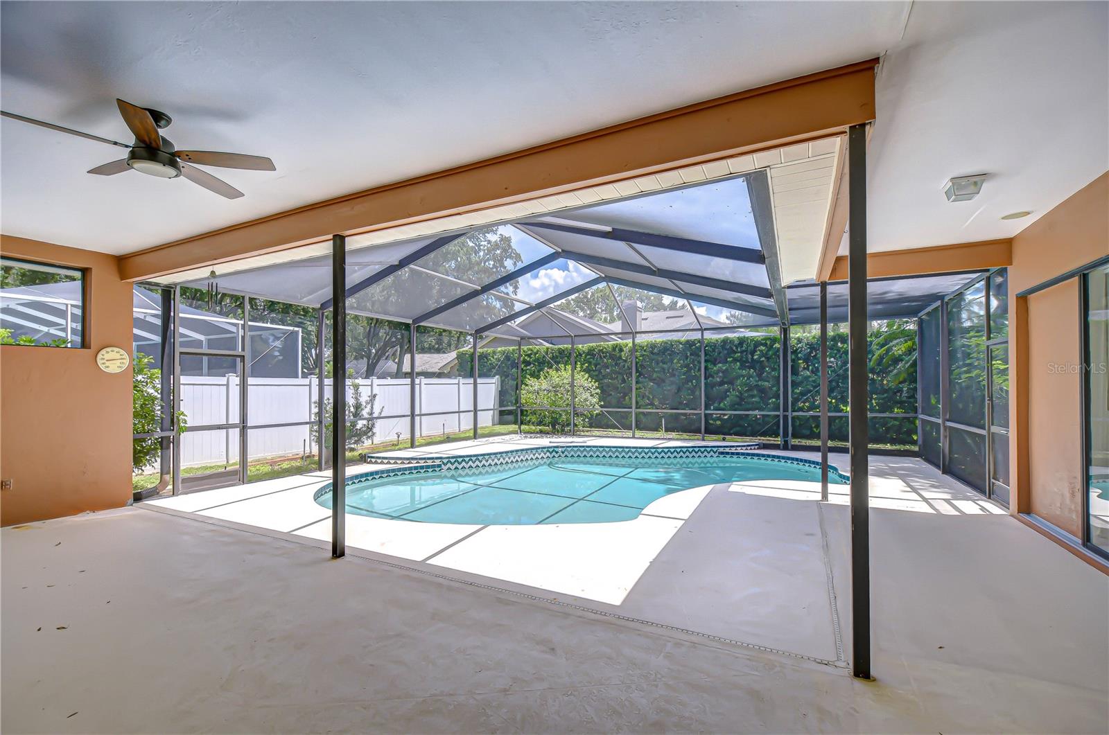 Image 3 of 44 For 2245 Eagle Bluff Drive