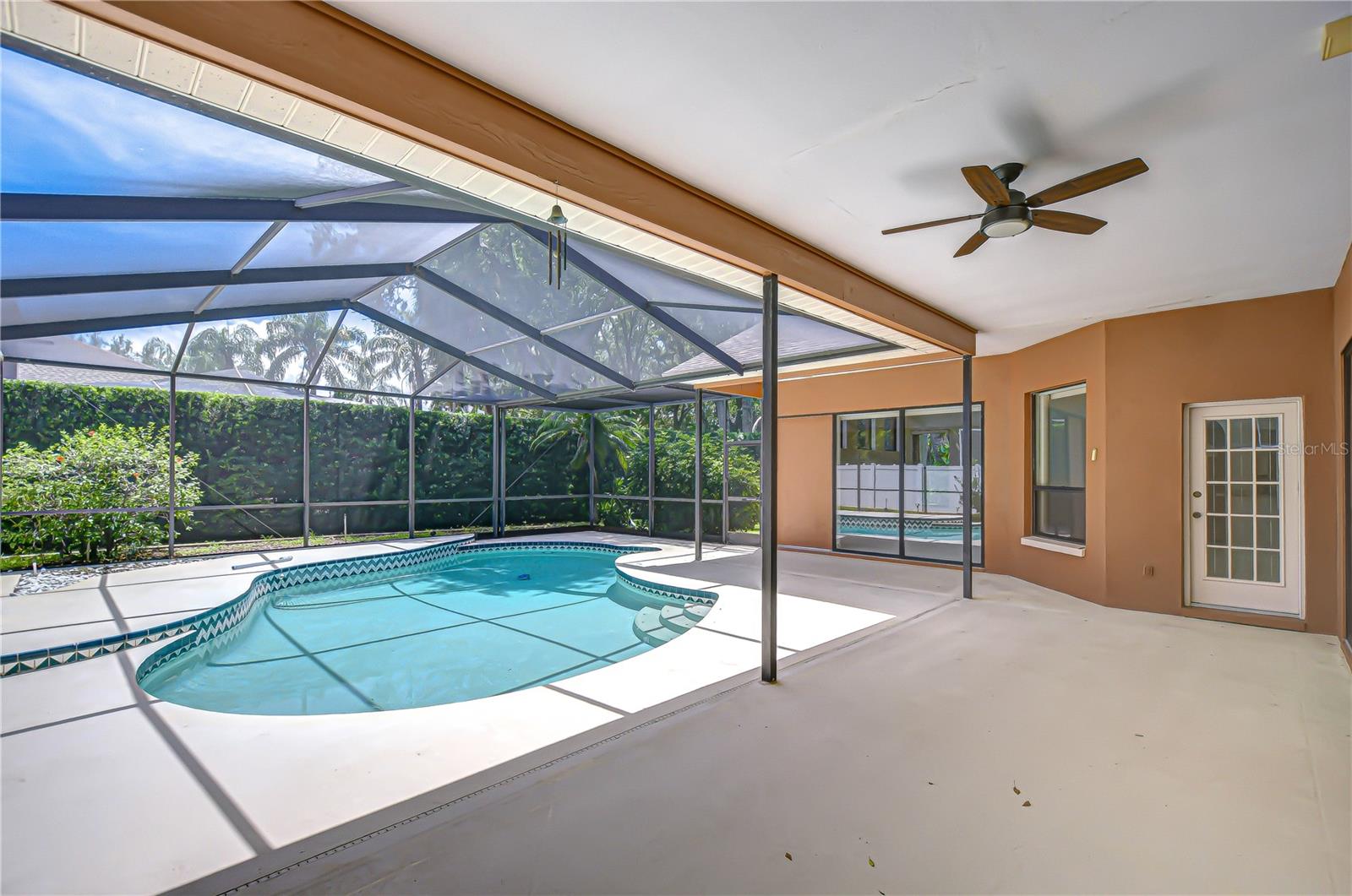 Image 4 of 44 For 2245 Eagle Bluff Drive