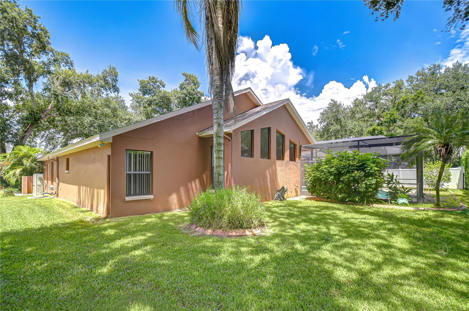 Image 5 of 44 For 2245 Eagle Bluff Drive