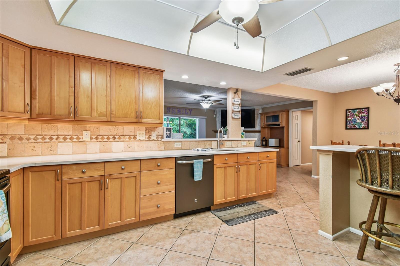 Image 16 of 57 For 12801 Kimberly Oaks Circle