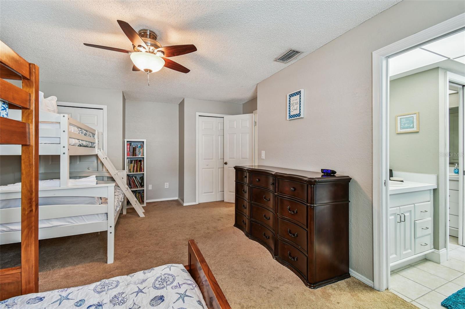 Image 34 of 57 For 12801 Kimberly Oaks Circle